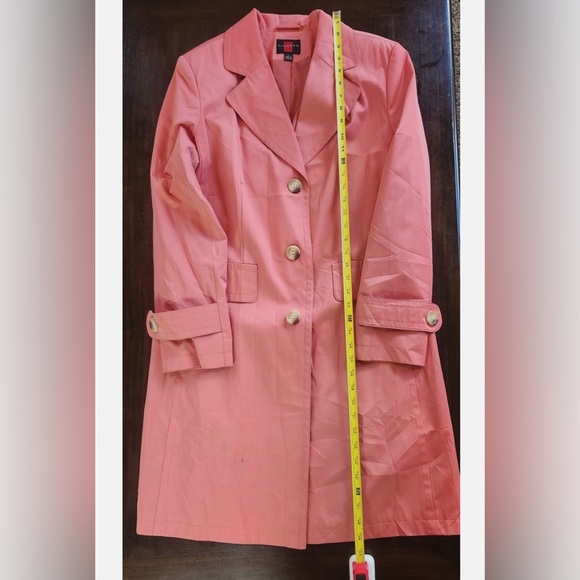Gallery Women's Coral Trench Coat - Picture 5 of 10